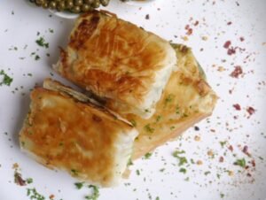 Paneer Paratdaar
